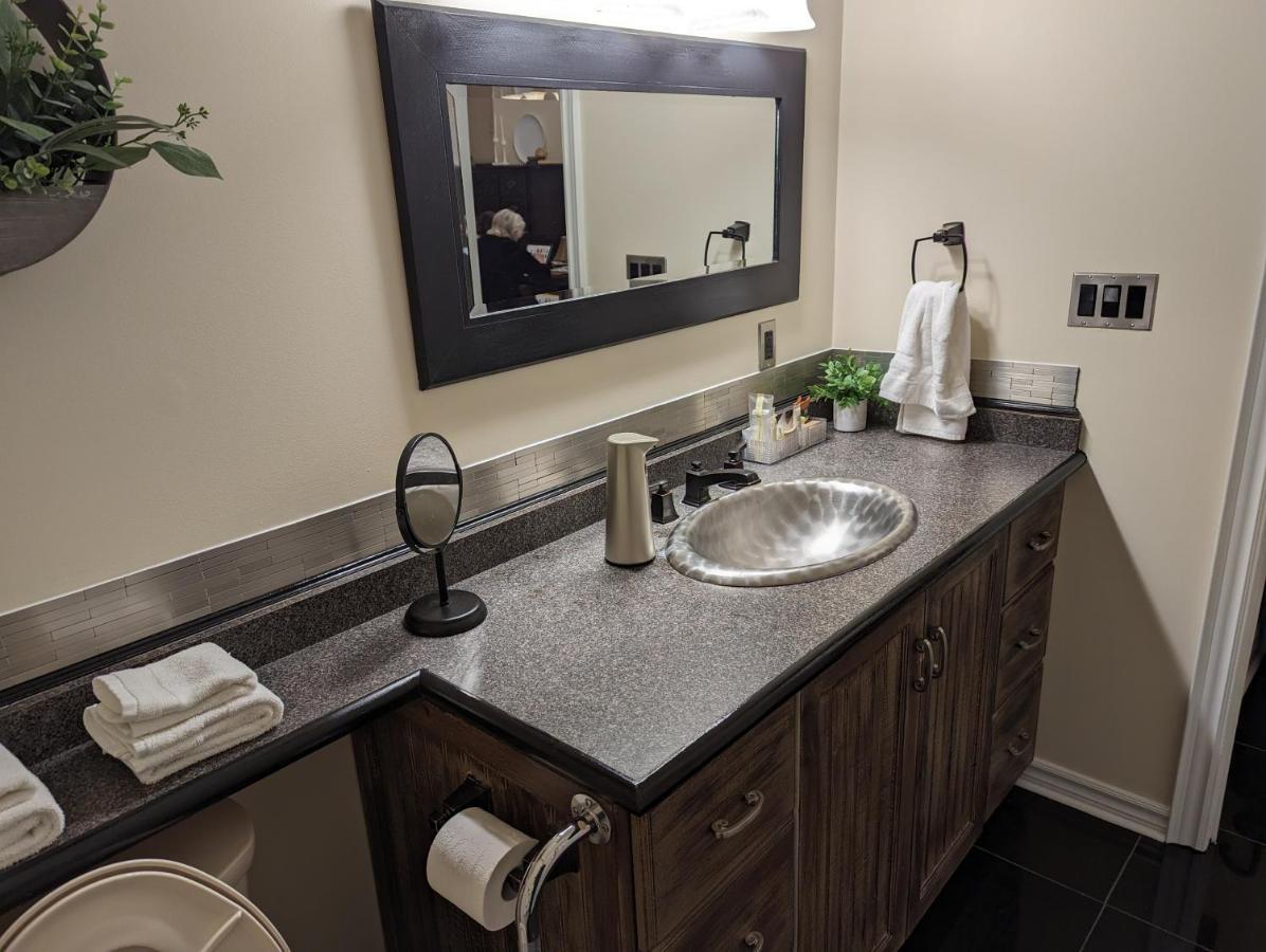 Suites On King Niagara-on-the-Lake Exteriör bild